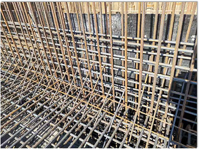 梅河口市生活垃圾焚燒發(fā)電項目部垃圾池基礎鋼筋綁扎