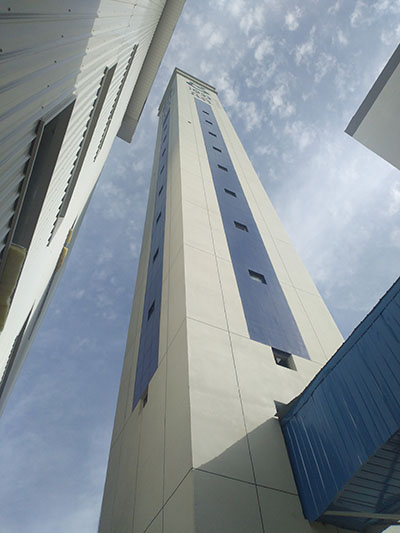 海陽(yáng)生活垃圾無(wú)害化處理焚燒發(fā)電項目煙囪外墻裝飾